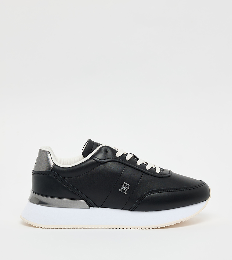 Textured Low-Top Runner Sneakers