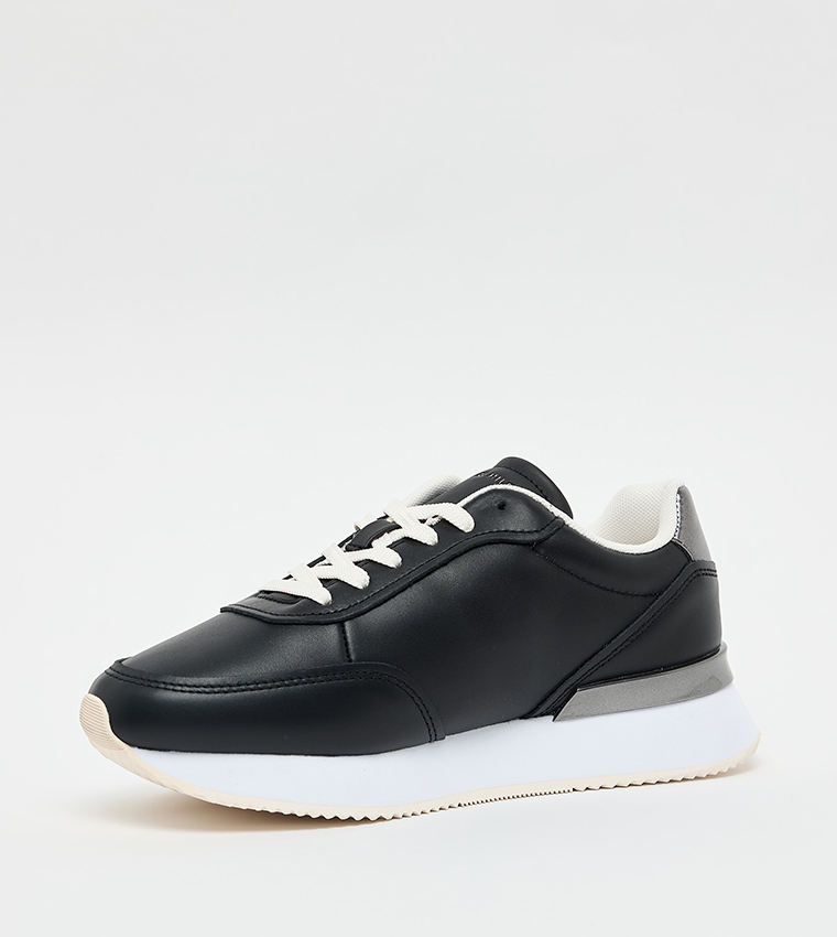 Textured Low-Top Runner Sneakers