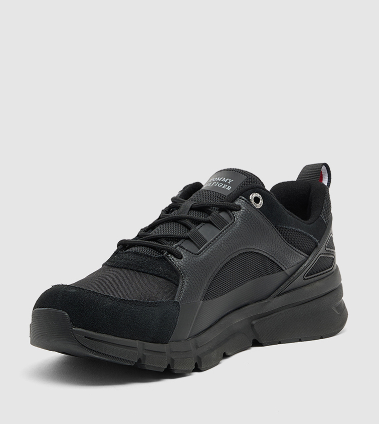 Modern Comfort Runner Sneakers