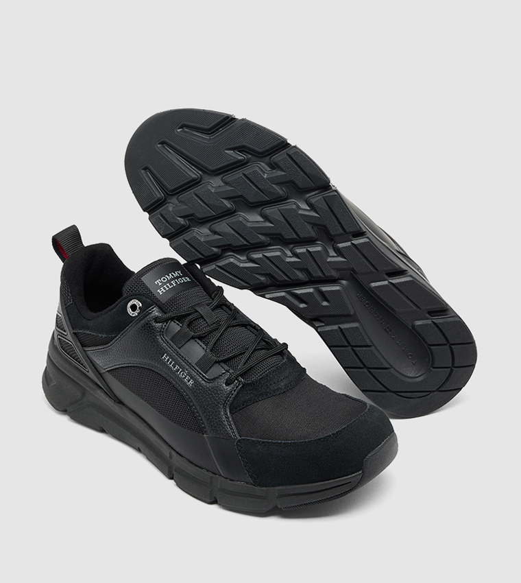 Modern Comfort Runner Sneakers