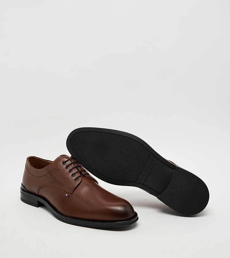 CORPORATE Solid Lace-Up Derby Shoes