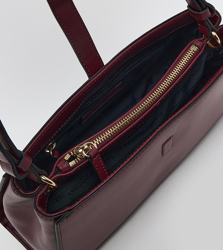 LIBRE Logo Detail Shoulder Bag