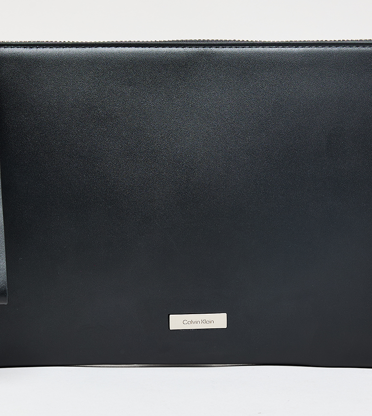 Logo Detail Zippered Wristlet