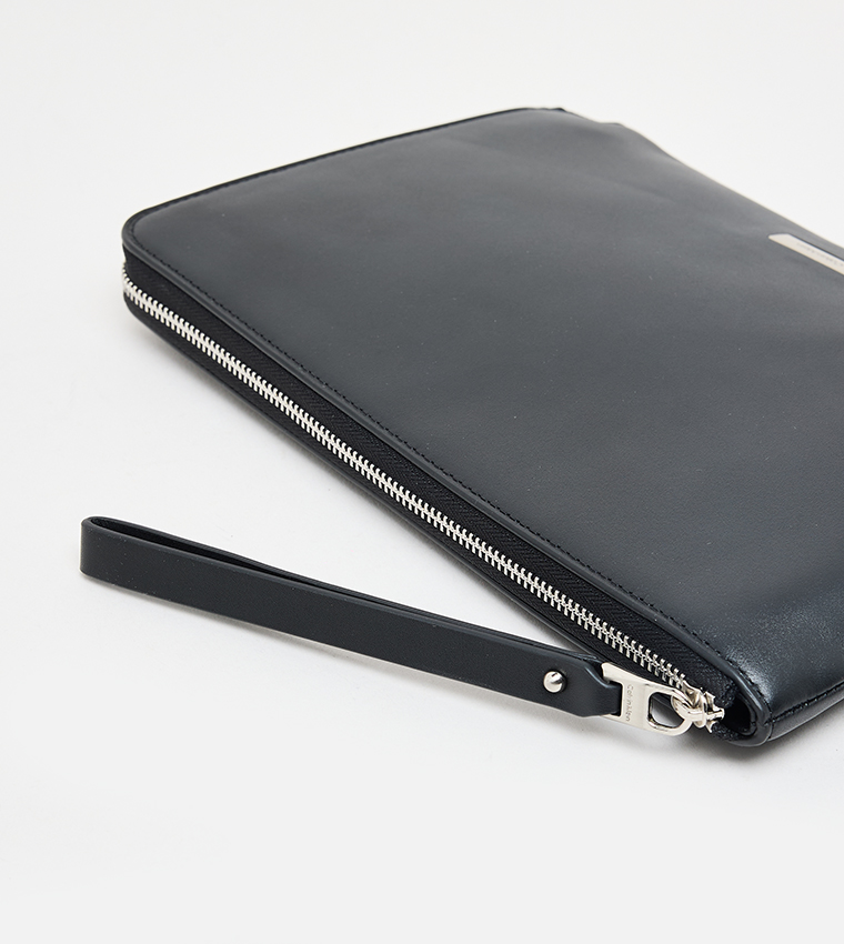 Logo Detail Zippered Wristlet