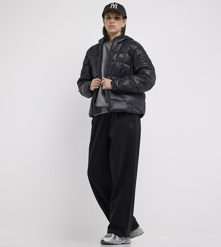 Logo Detail Elastic Waist Sweatpants
