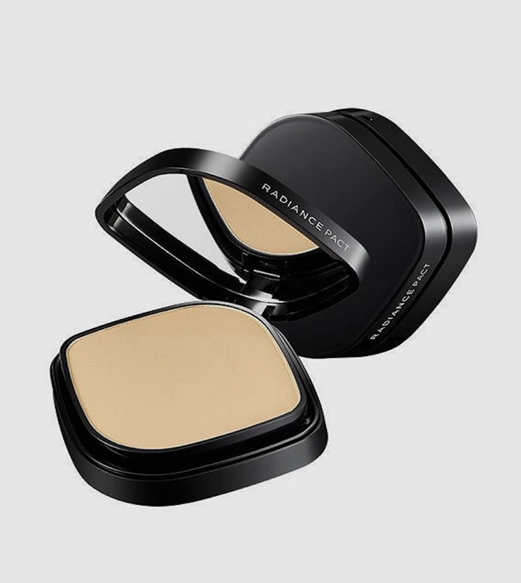 Radiance Pact Spf27/pa++ (Sand), 9.5g
