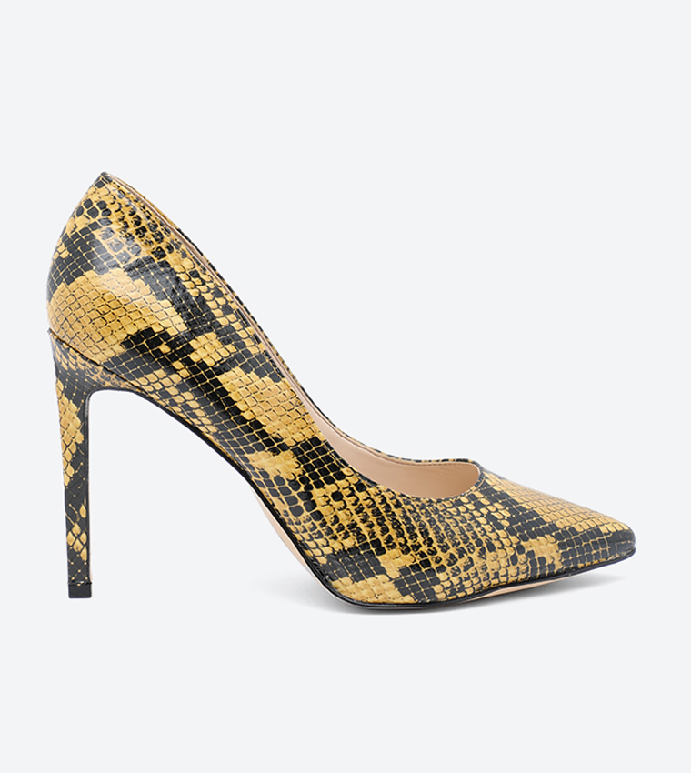 Buy Nine West Pumps Yellow In Yellow 6thStreet Qatar