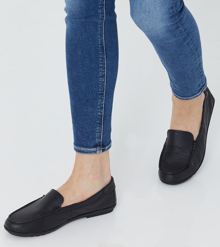 Hush puppies aidi on sale