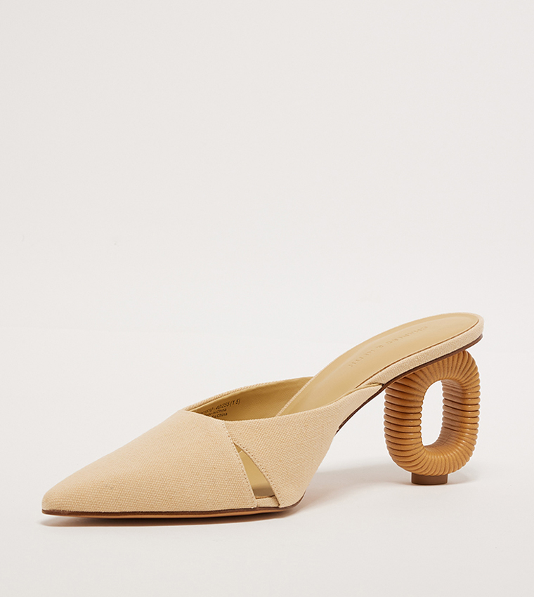 Linen Cut-Out Sculptural-Heel Mule Pupms