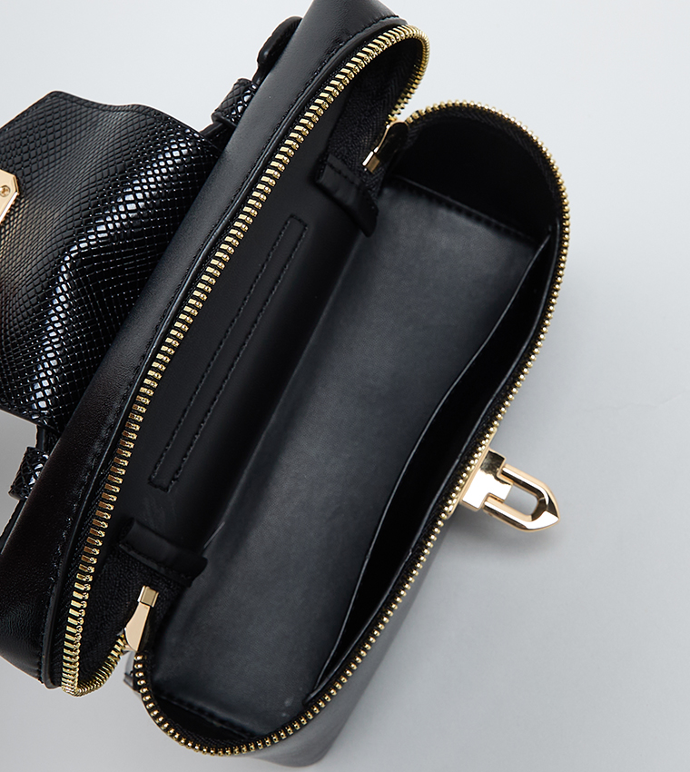 ARWEN Textured Vanity Bag