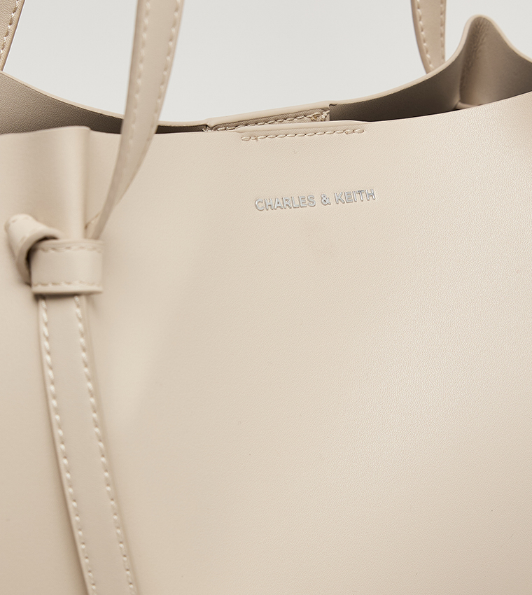 CALLA Textured Tote Bag with Pouch