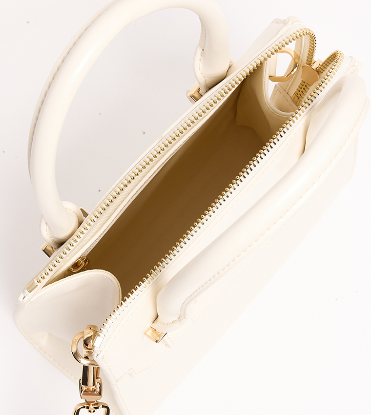 TEMMIE Logo Detail Handheld Bag