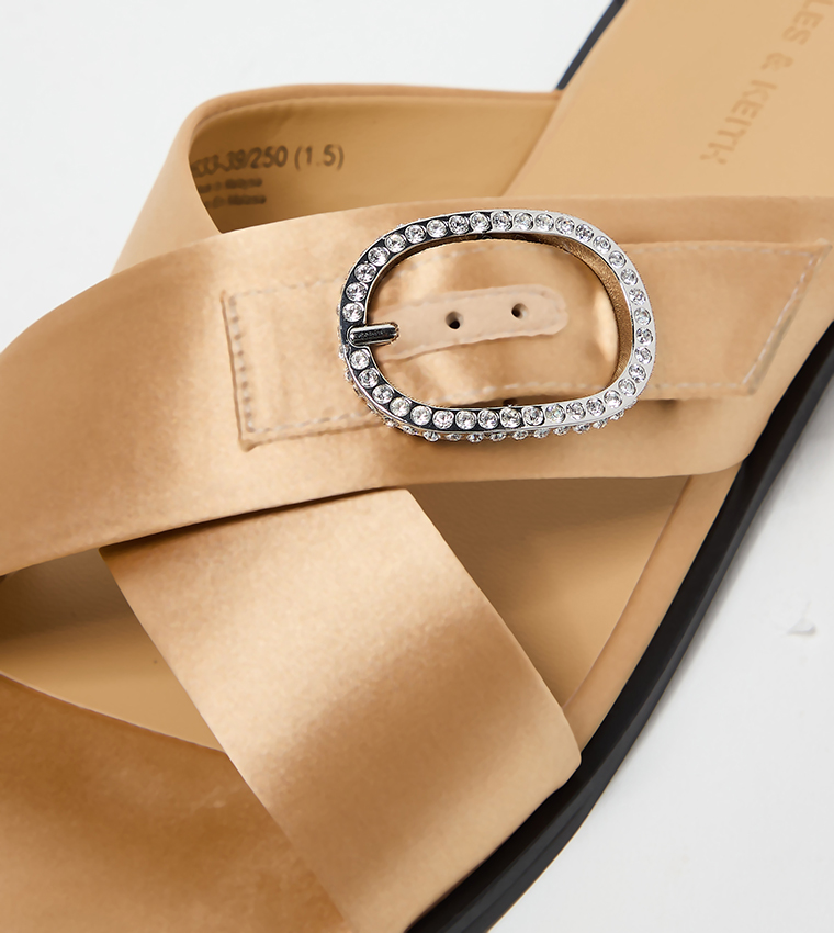 Embellished Buckle Crossover Strap Flat Sandals