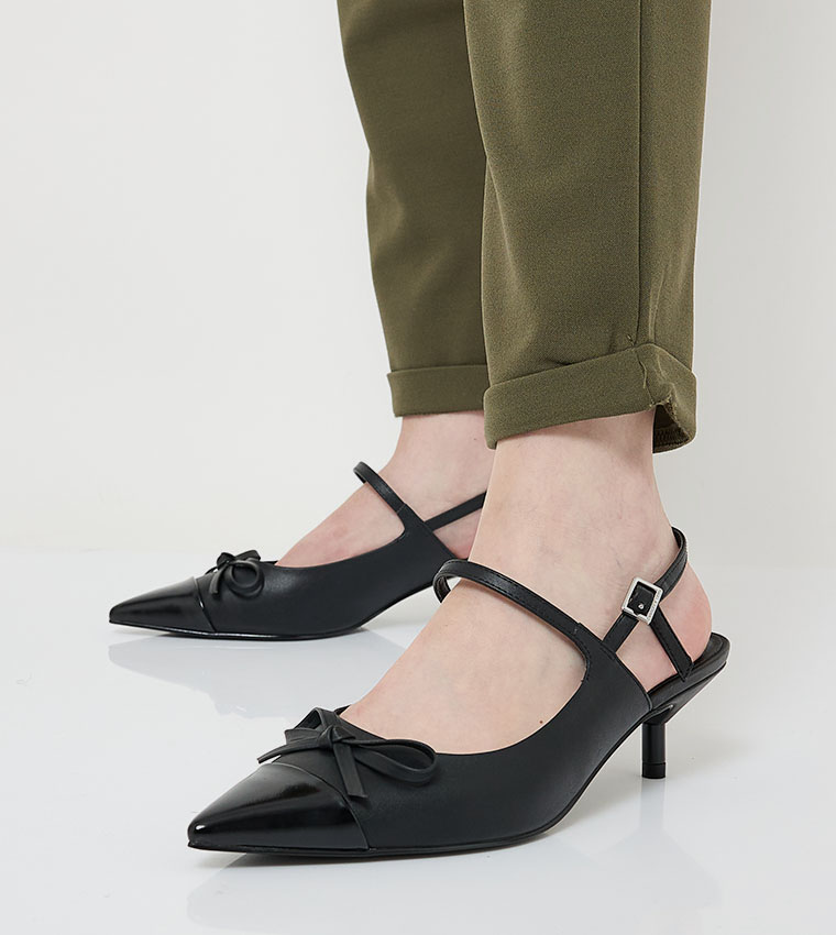 Bow Cap-Toe Kitten Heel Slingback Pumps