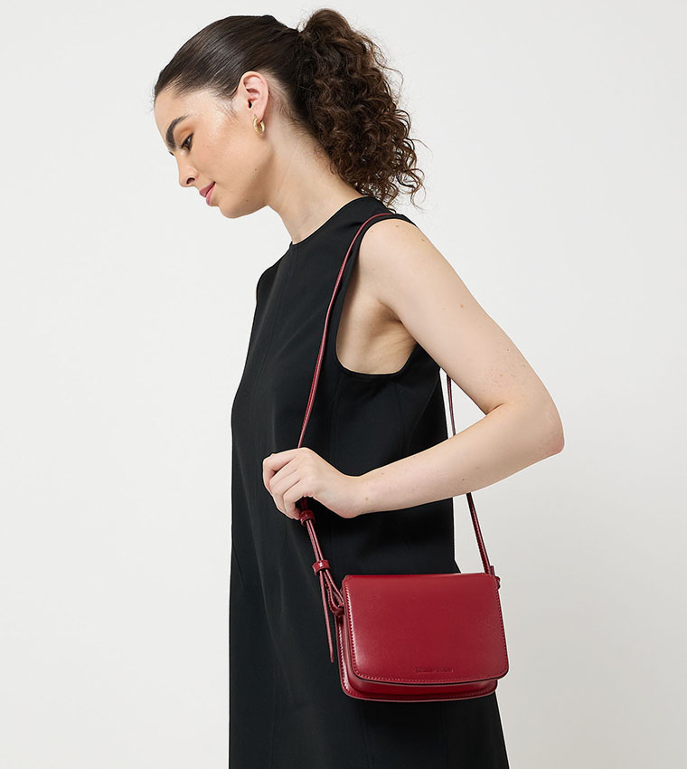 Textured Flap Crossbody Bag