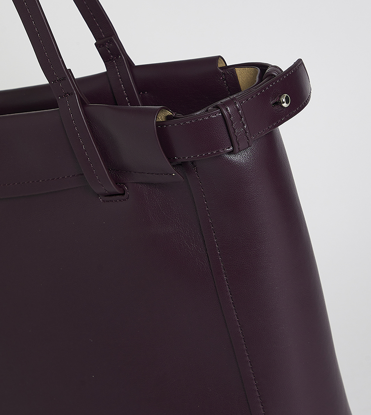 ELLIS Textured Shoulder Bag