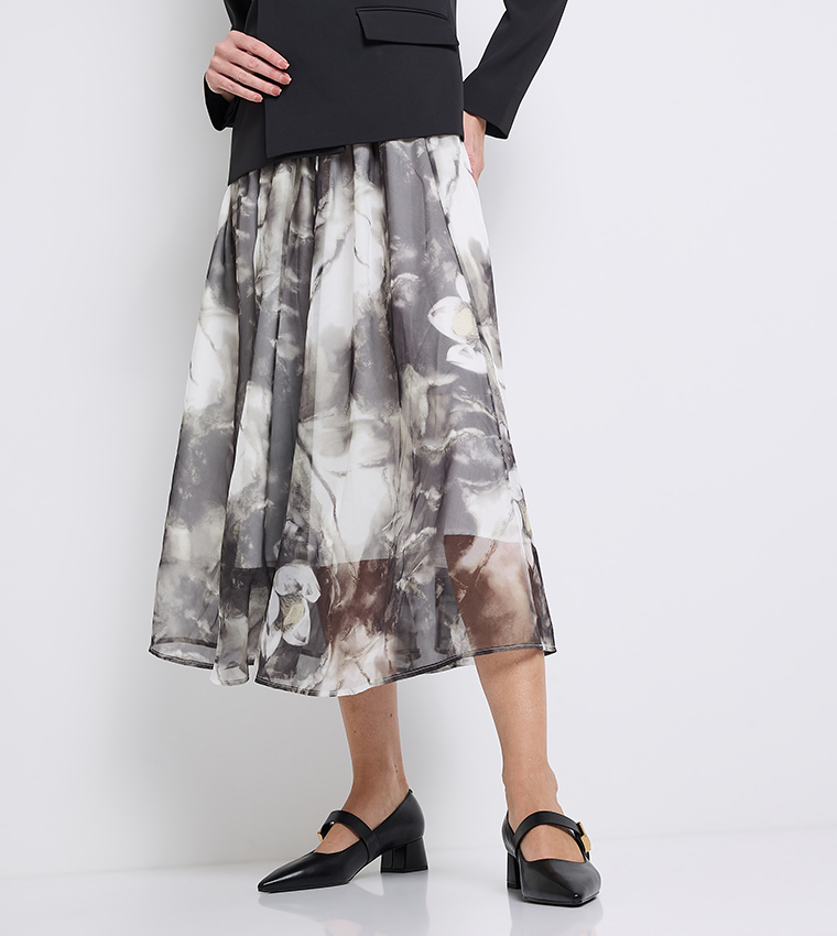 Yvette Metal Detail Mary Jane Pumps