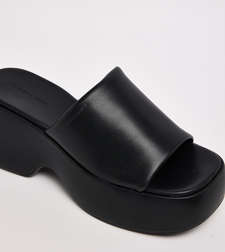 Square Toe Chunky Heeled Sandals