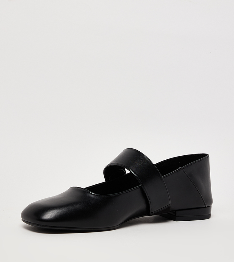 YARA Textured Square Toe Mary Janes
