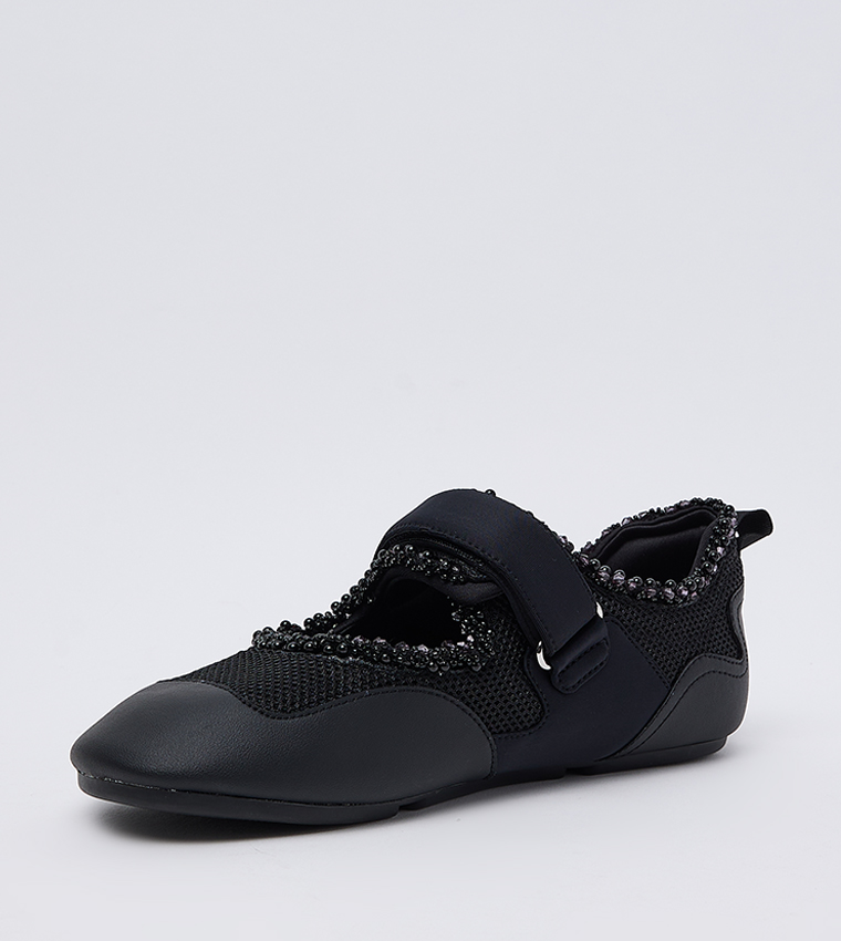 Mesh Pearl Embellished Mary Jane Sneakers