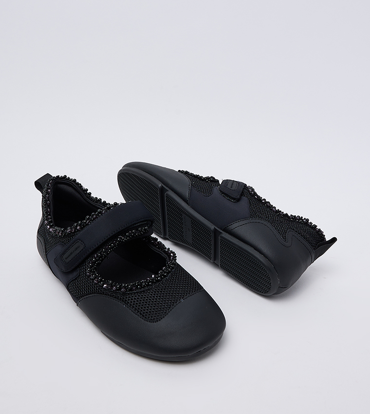 Mesh Pearl Embellished Mary Jane Sneakers