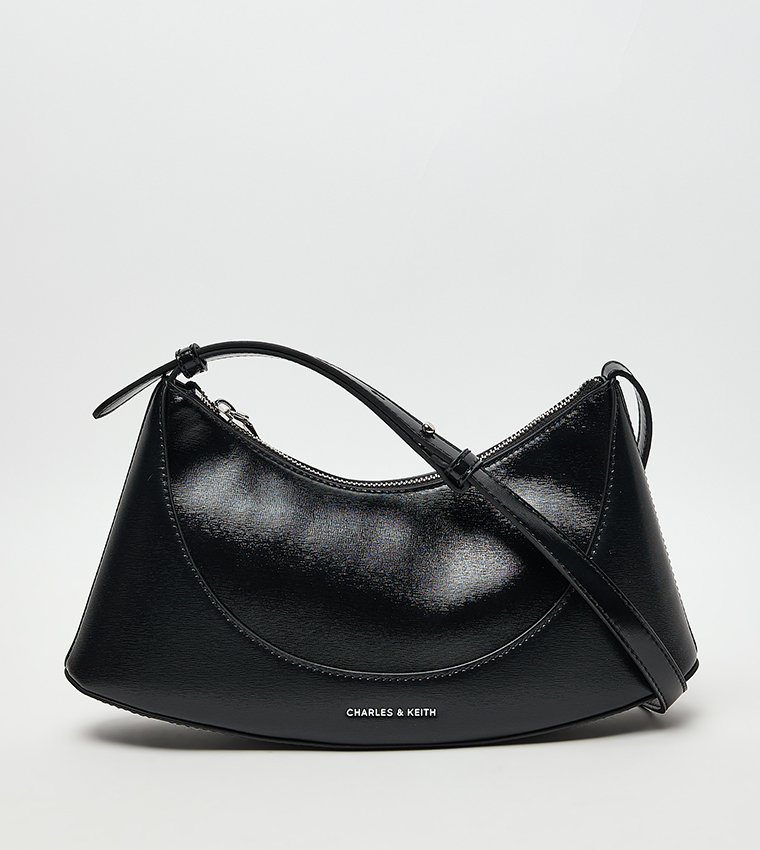 SIGRID Textured Shoulder Bag