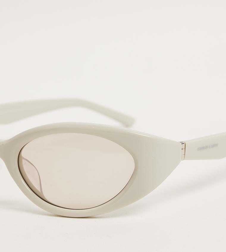 EDEN Oval Sports Sunglasses