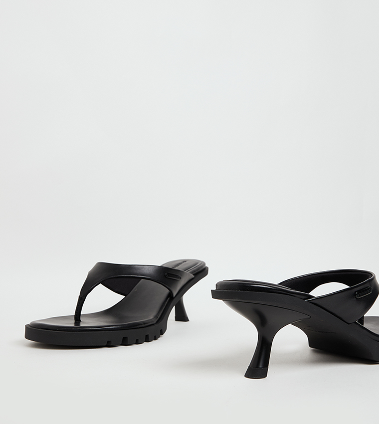 Textured Toe-Post Heeled Sandals