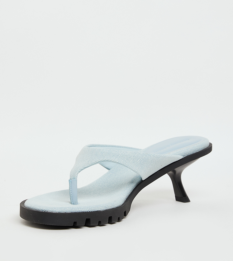 Textured Toe-Post Heeled Sandals