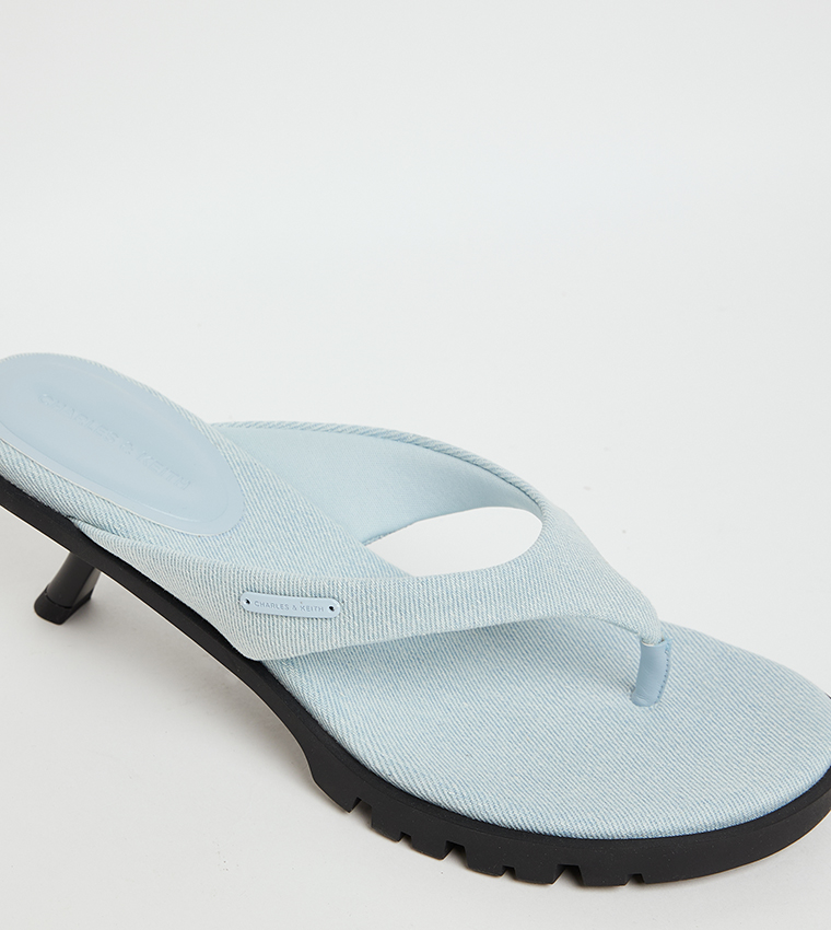 Textured Toe-Post Heeled Sandals