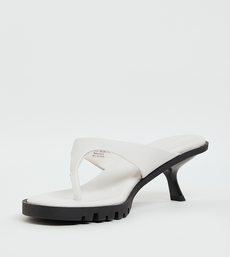 Textured Toe-Post Heeled Sandals