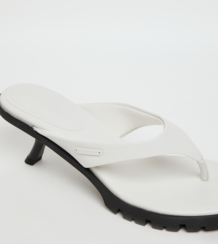 Textured Toe-Post Heeled Sandals