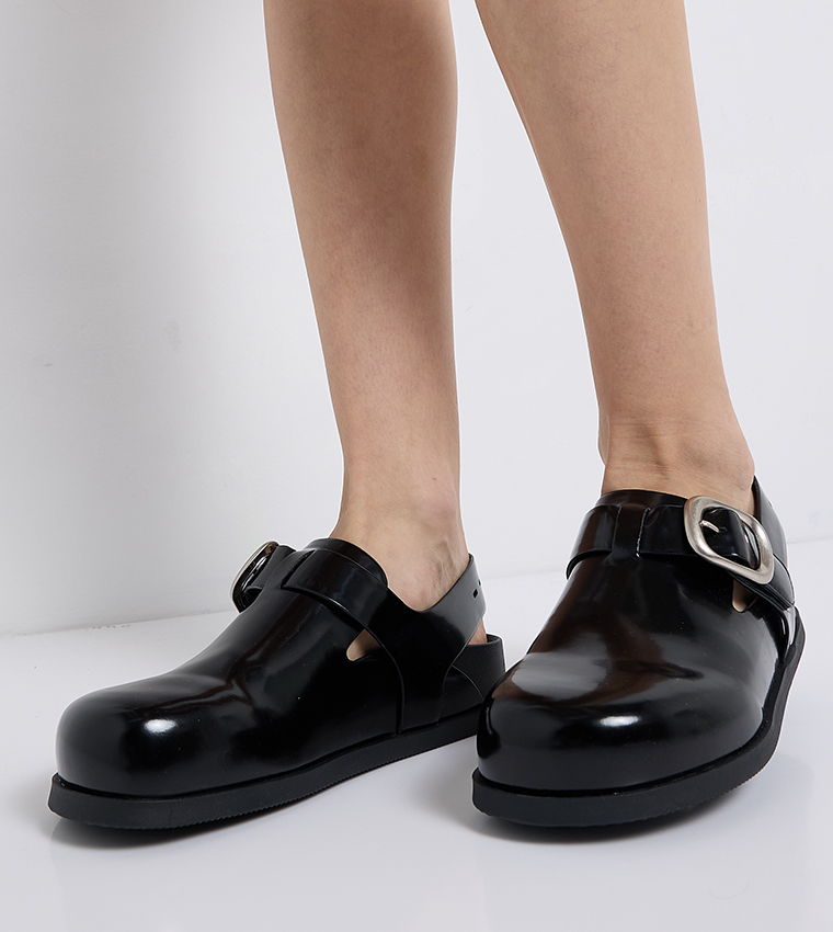 Glossy Buckled Clogs