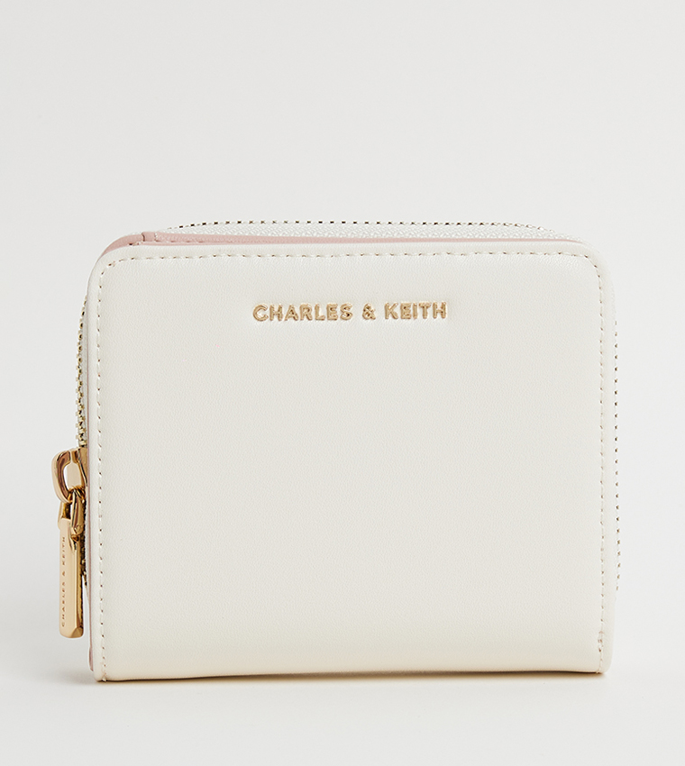 FINLEY Textured Mini Wallet