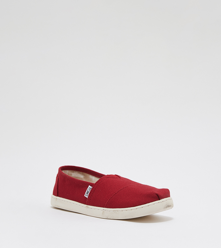 Buy Toms Original Classics Slip Ons In Red 6thStreet Qatar