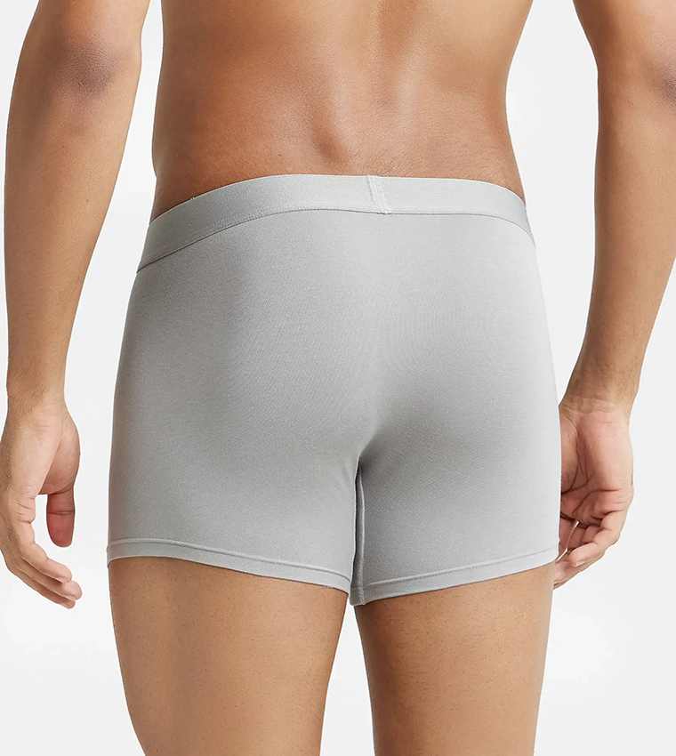 سروال داخلي بخصر مطاطي بطبعة الشعار 