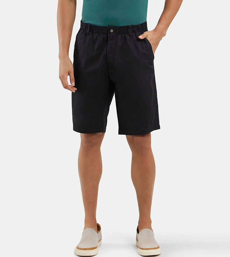 International Collection Solid Elastic Waist Shorts