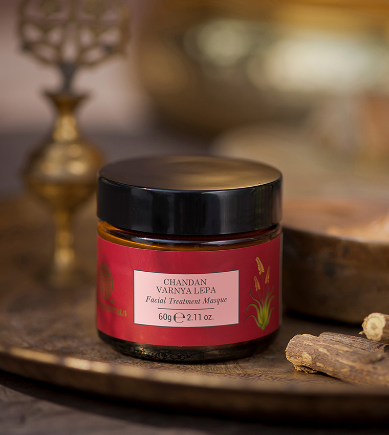 Chandan Varnya Lepa Facial Treatment Masque, 60g