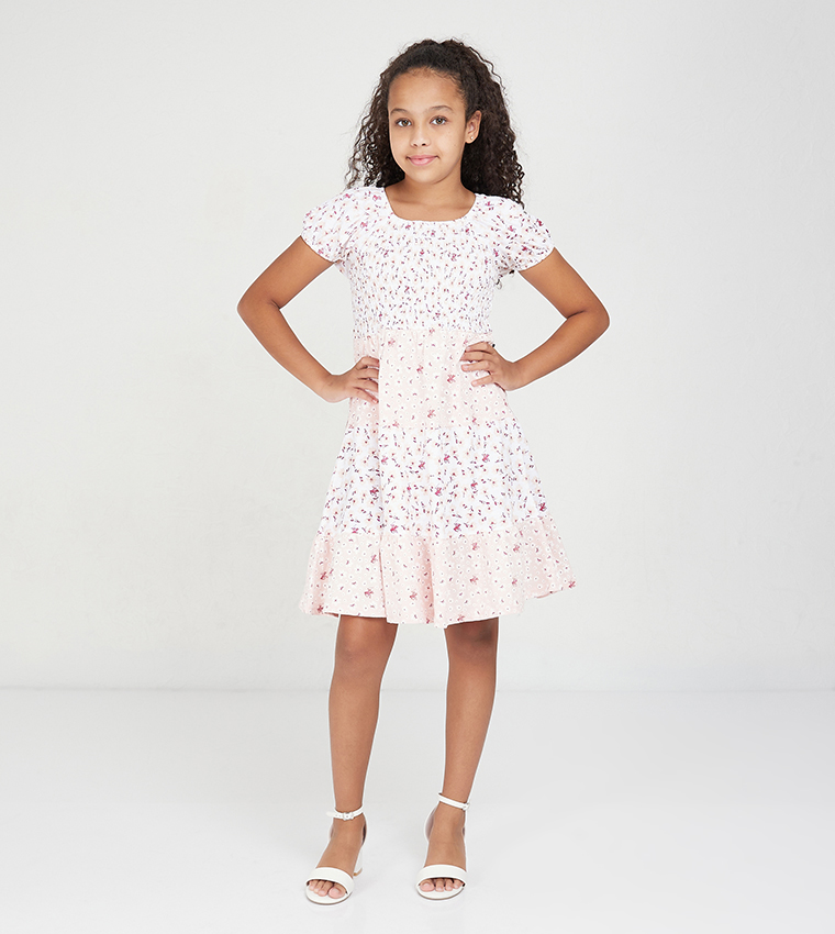 فستان طبقات بطبعة