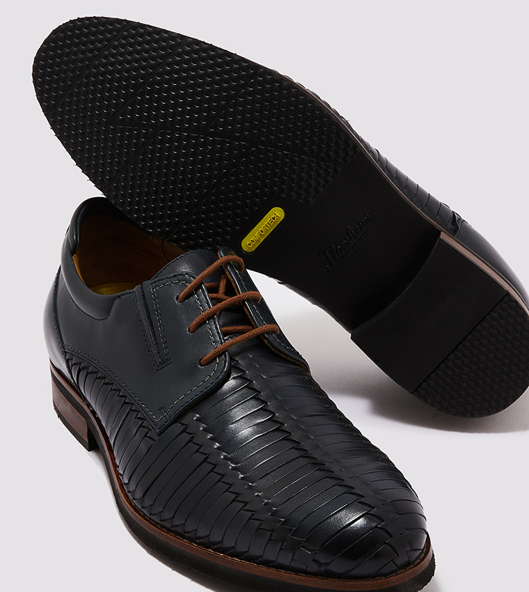 Vegas Round Toe Casual Lace Up