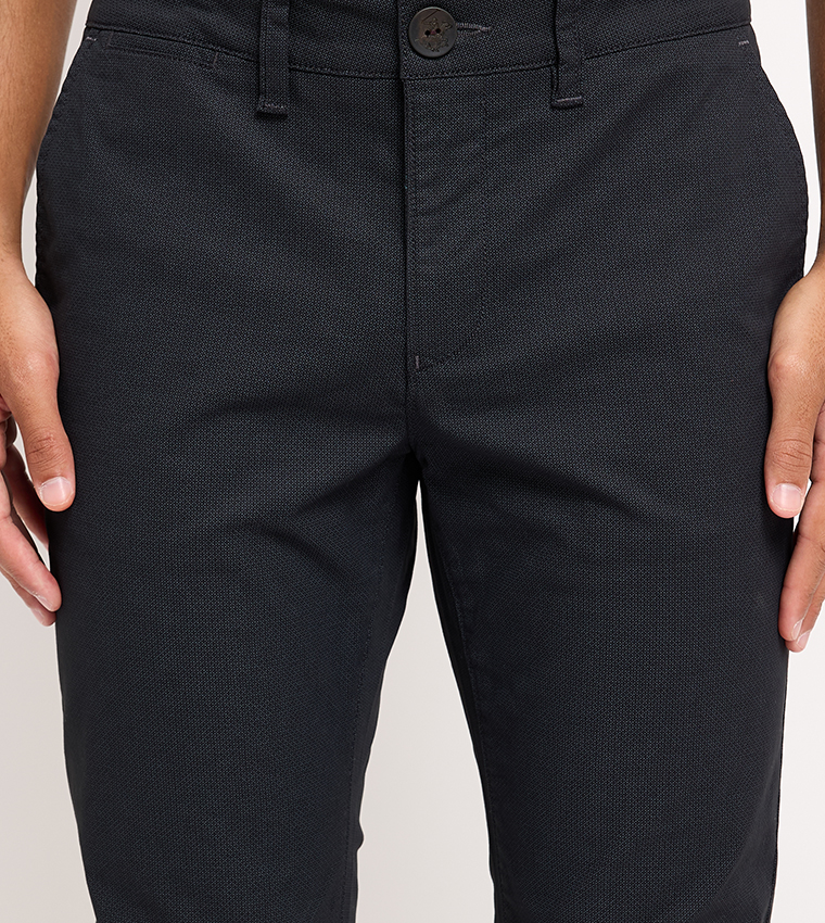 Solid Mid Rise Slim Fit Pants