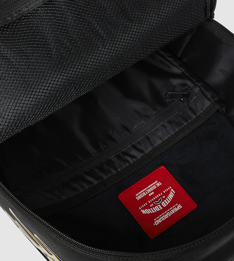 شنطة ظهر بطبعة 