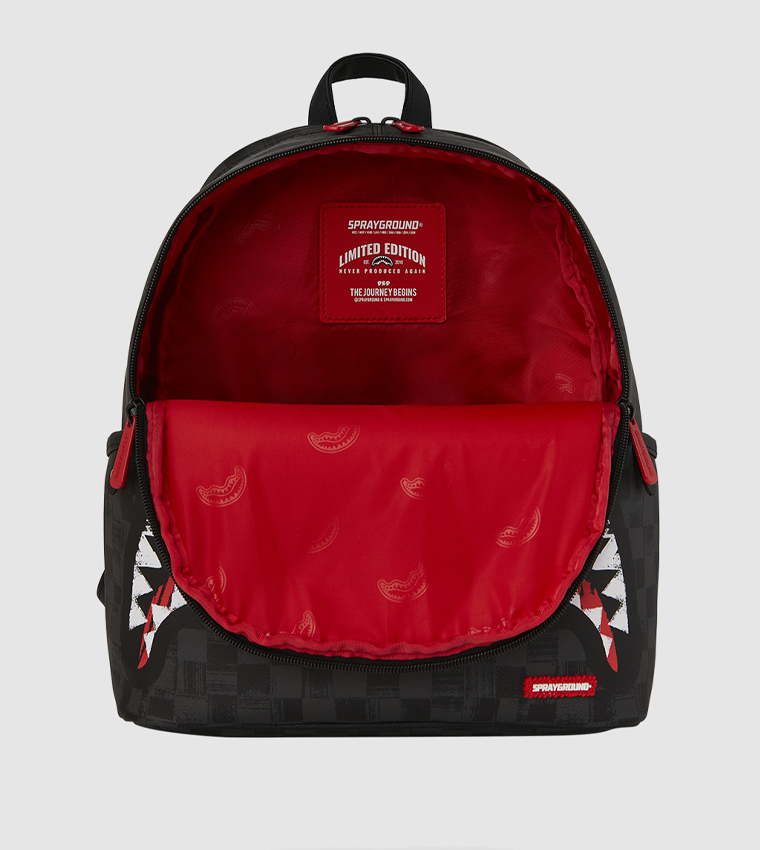 شنطة ظهر بطبعة 