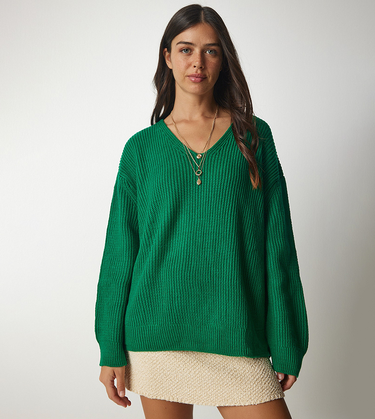 Oversized jumper v discount neck