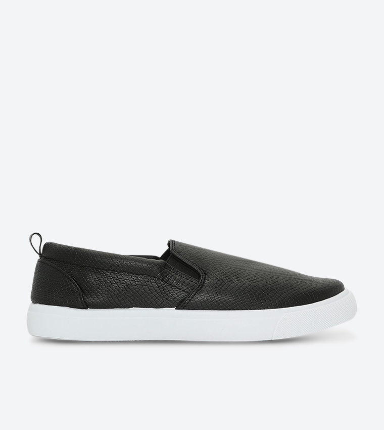 Buy Ardene Snakeskin Texture Slip Ons Black In Black 6thStreet Oman