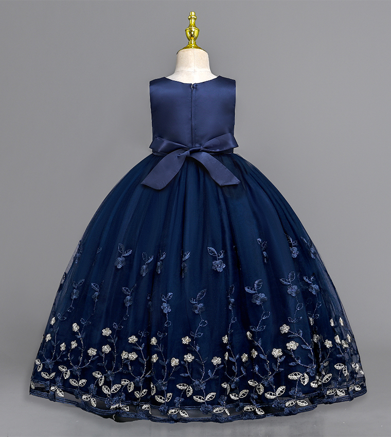 3D Flower Detailed Lace Applique Ball Gown