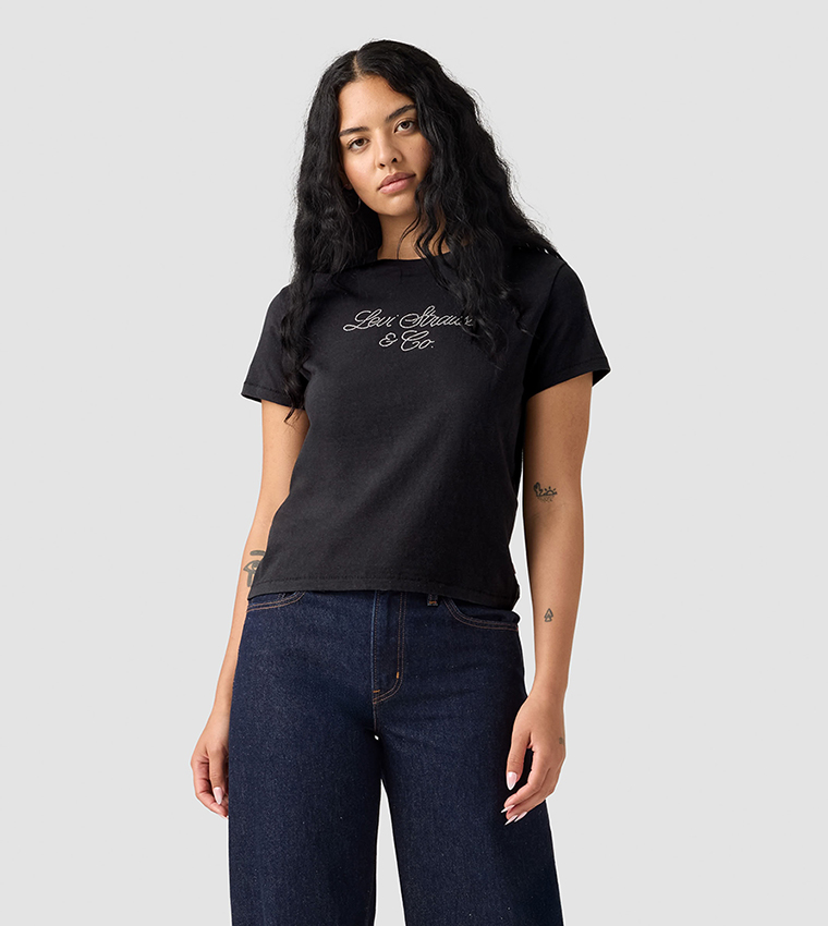 تيشيرت كم قصير 