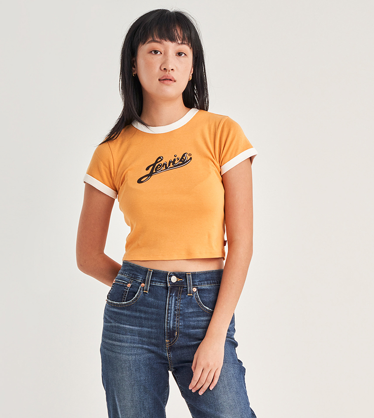 Cropped levis deals t shirt