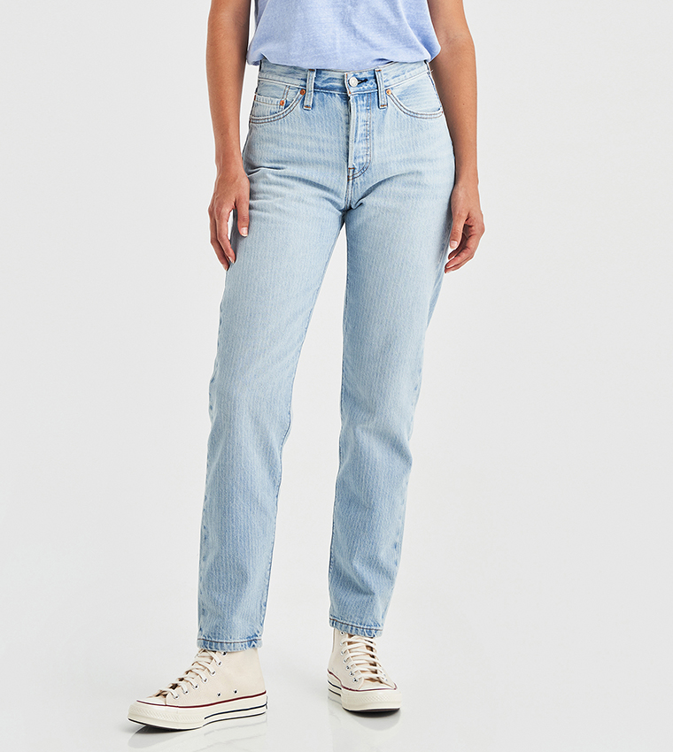 Levis hot sale fitted jeans