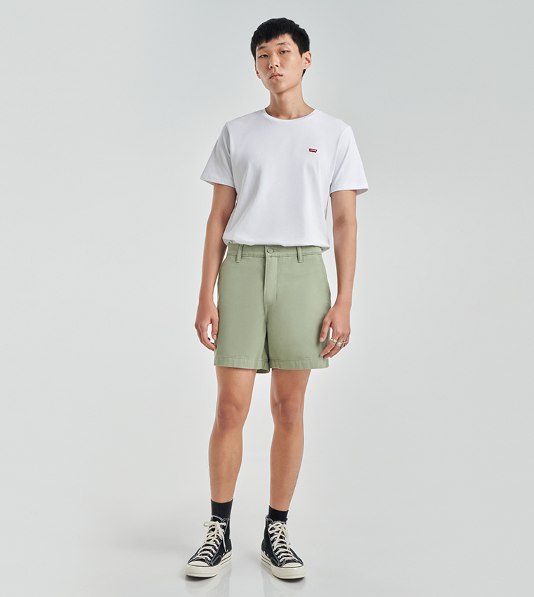 Buy Levi s Solid Relaxed Fit Chino Shorts In Green 6thStreet Qatar